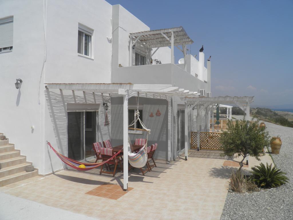 Sea House Lahania Exterior photo