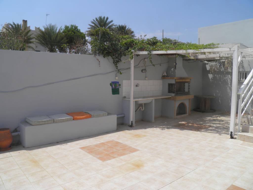 Sea House Lahania Exterior photo